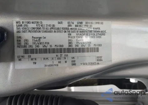 2016 Ford Focus S из США, поврежденный, VIN 1FADP3E21GL274282